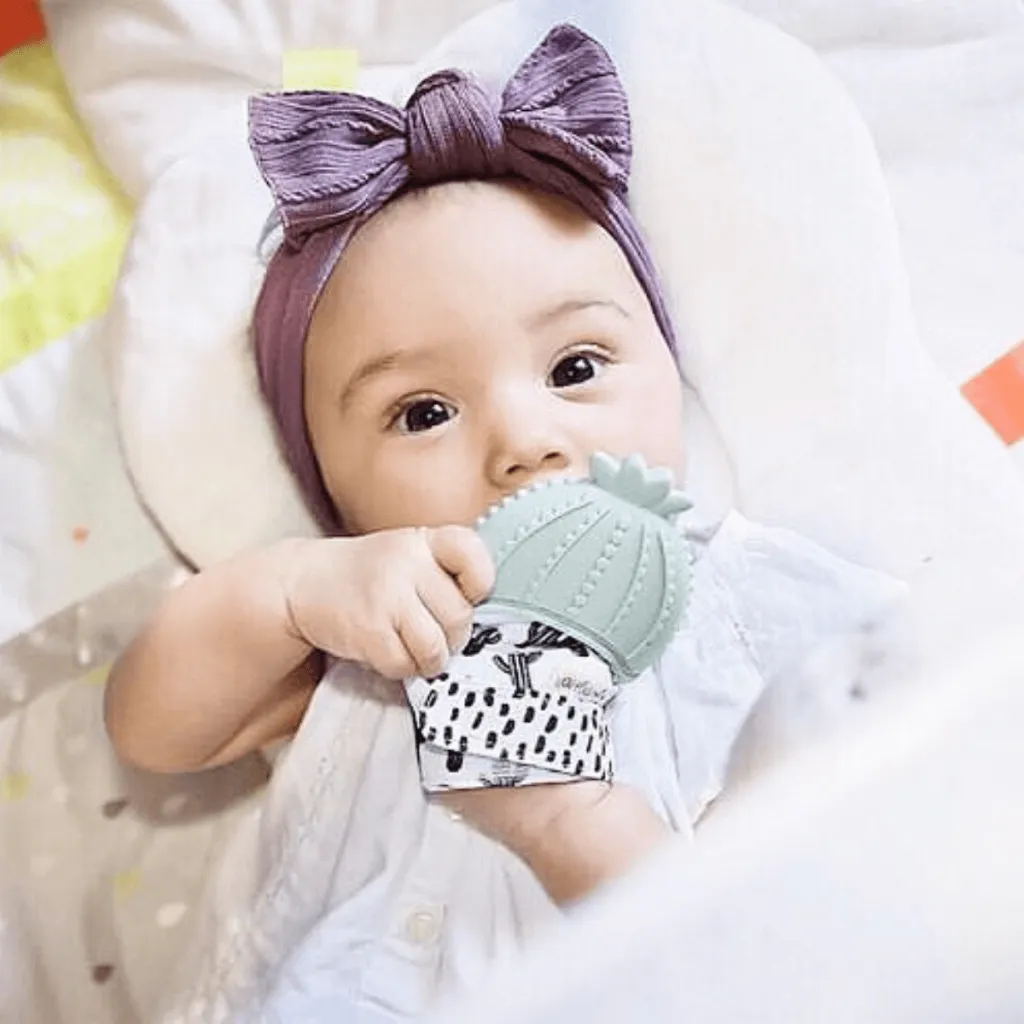 Itzy Mitt® Teething Mittens