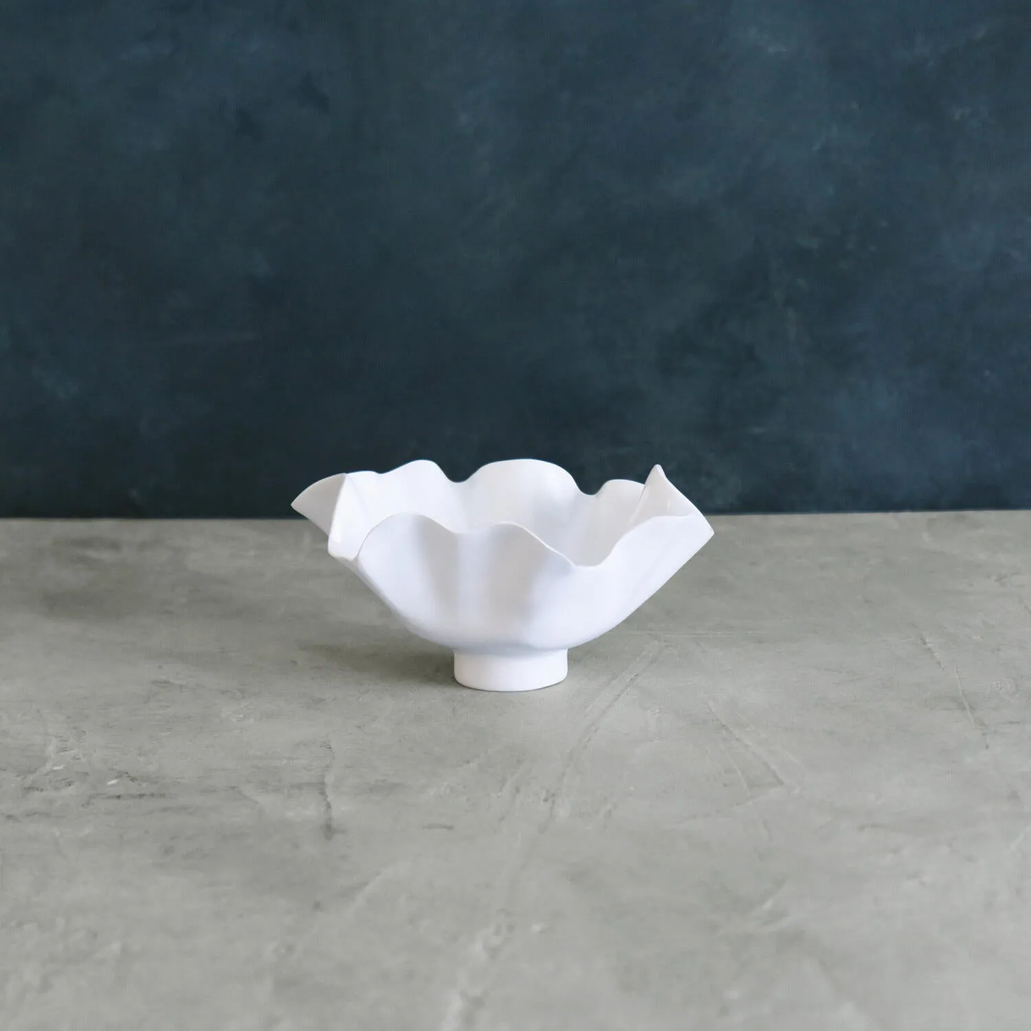 VIDA Bloom Small Deep Bowl in White